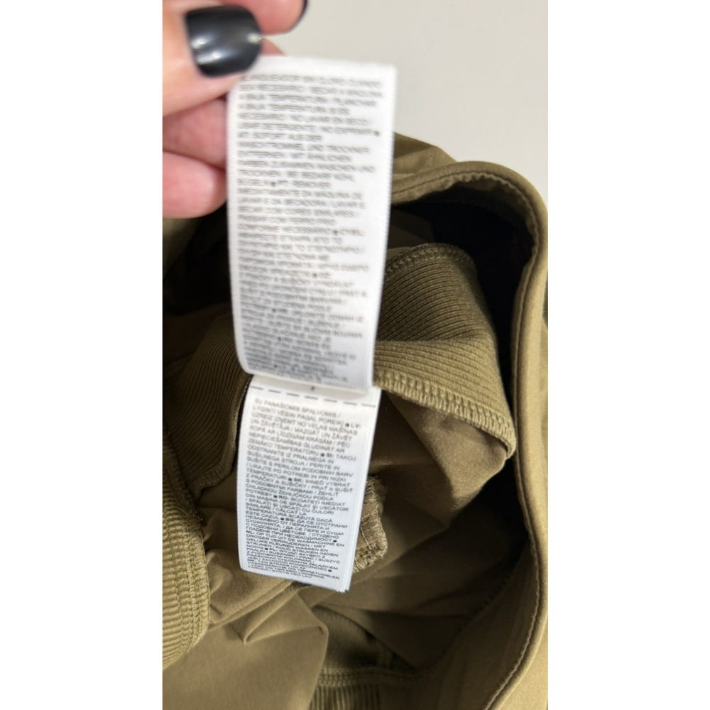 Athleta Brooklyn Ankle Pants Olive Green Lightweight Pockets Stretch Size 8 - Picture 12 of 14